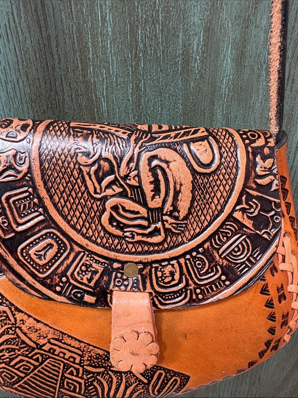Vintage Hand Tooled Leather Crossbody Bag Boho Southwestern Purse - Picture 4 of 9